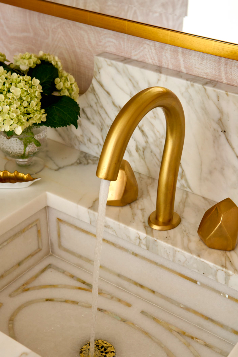 Details photo with brass faucet
