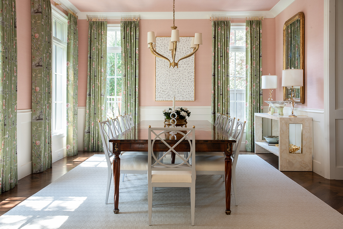 England Project dining room photo